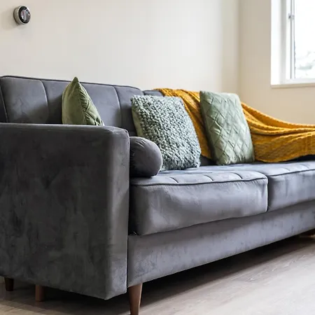 Luxury 1 Bedroom Serviced Apartment With Roof Terrace & Gym Stevenage Exterior photo